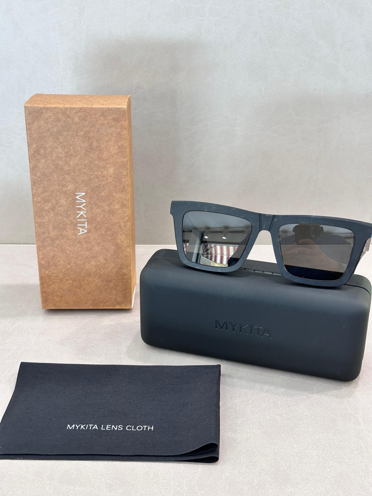 Mykita Acetate Bold LOME - 54/17 - 801 Chilled Raw Black Havana