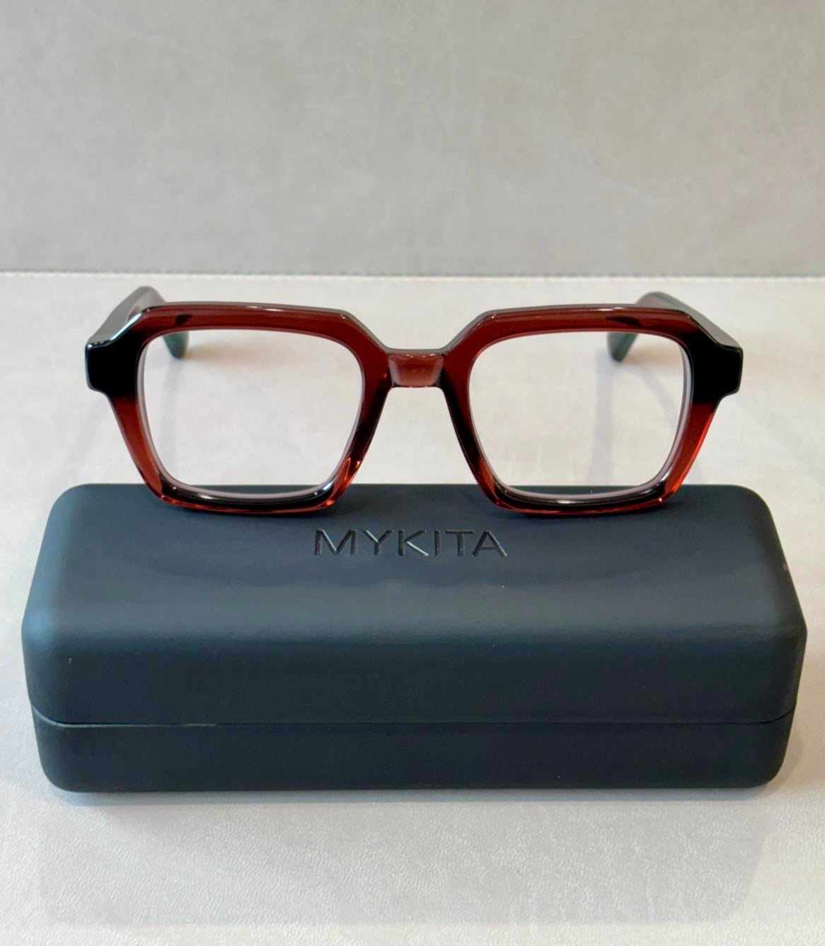 Mykita Acetate Bold RUE
- 48/23 - 788 Pine Honey