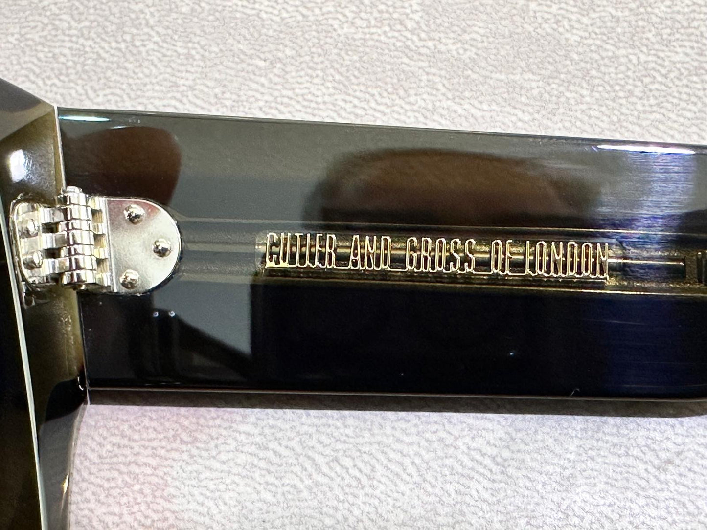 Cutler And Gross 1414 - 54/21 - 03