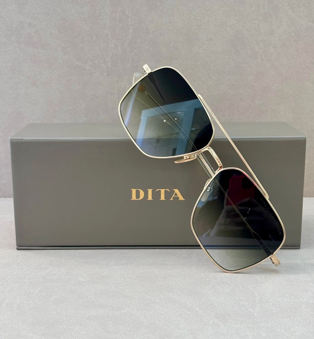 DITA FLIGHT-SEVEN DTS111 - 57/16 - Brushed White Gold