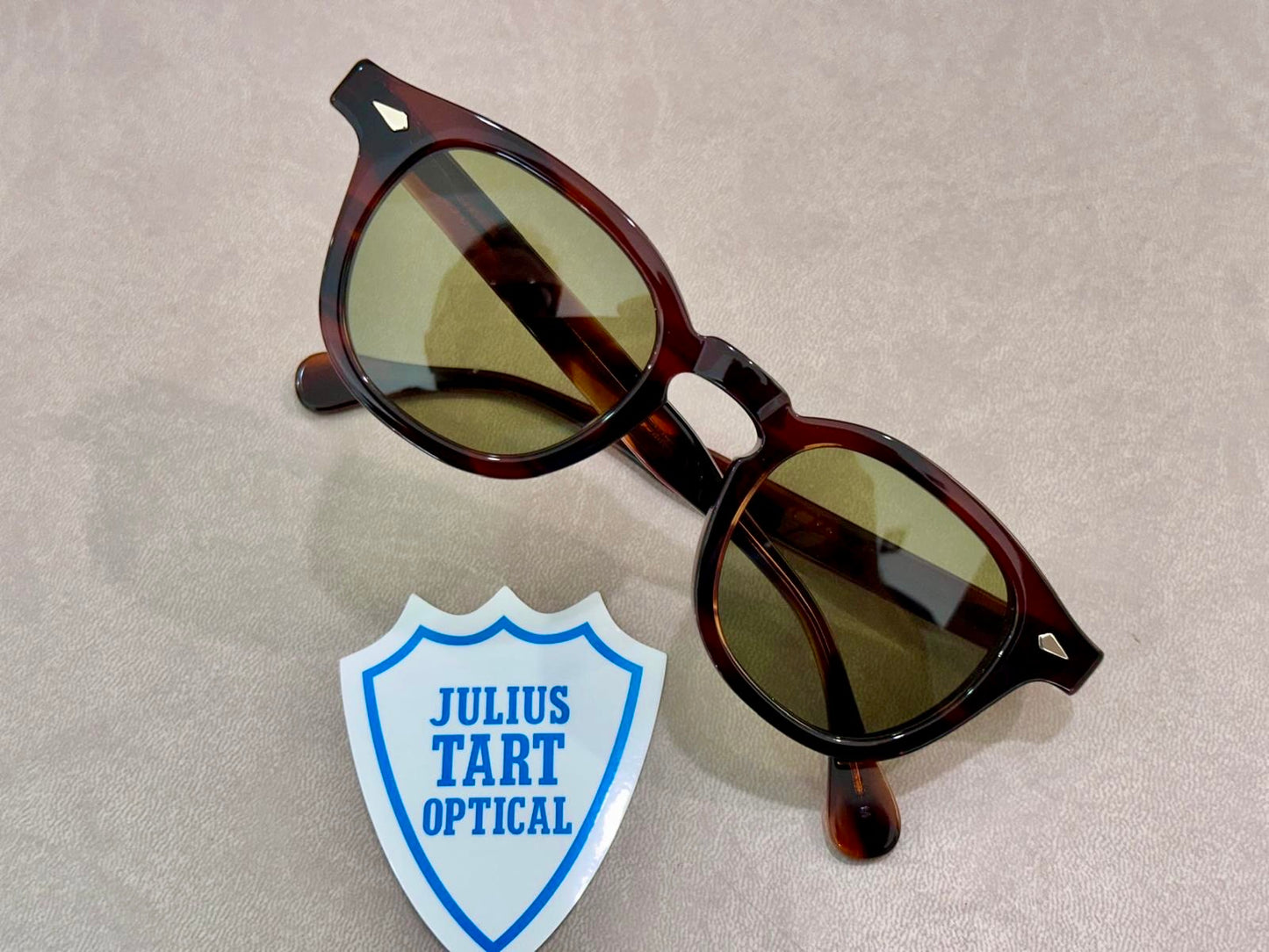 Julius Tart Optical AR - PL-103M
- 48/24 - DMR/Demi Amber