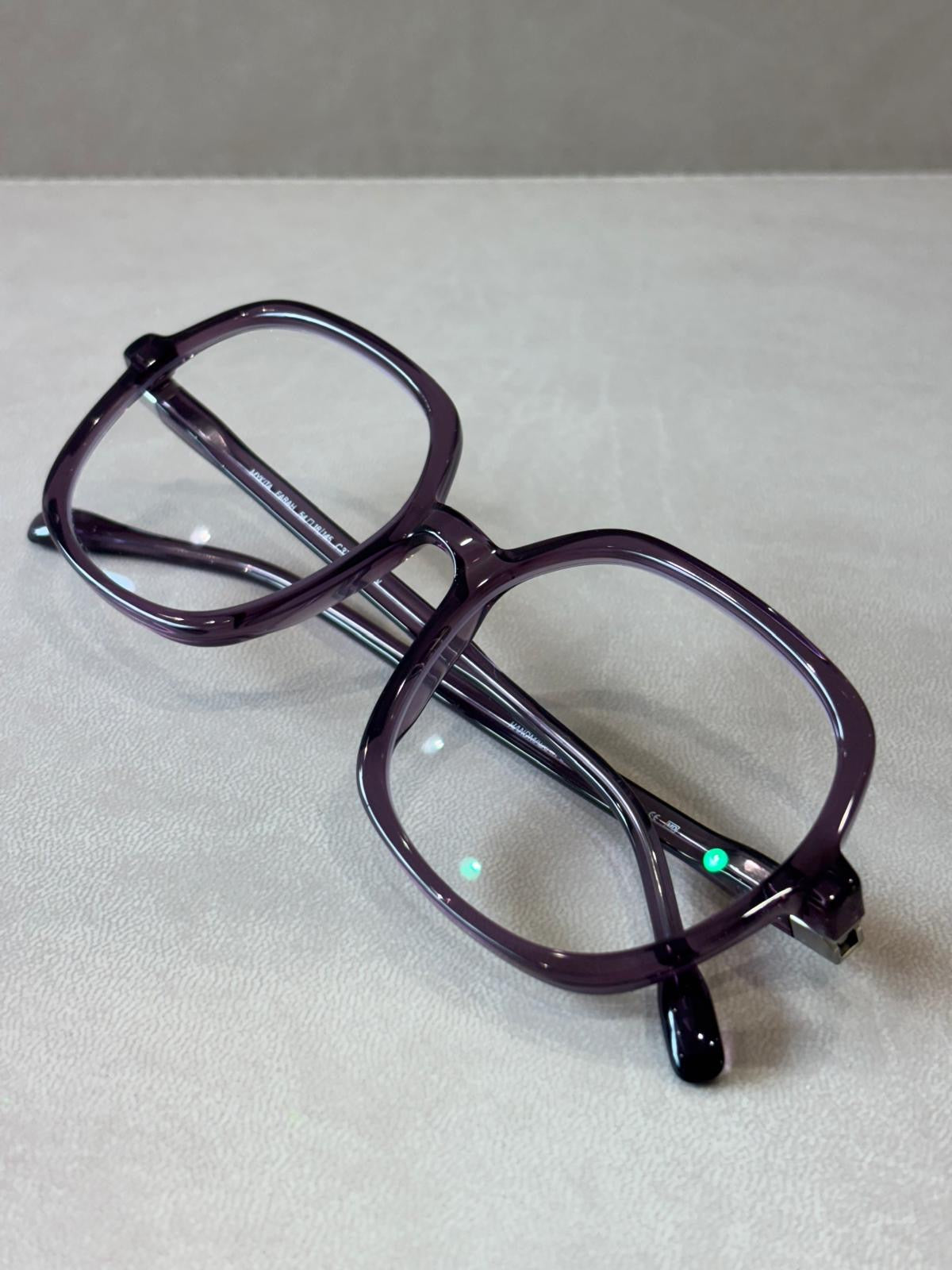 Mykita Acetate Grace FARAH
- 54/18 - 373 Sweet Grape Pearl