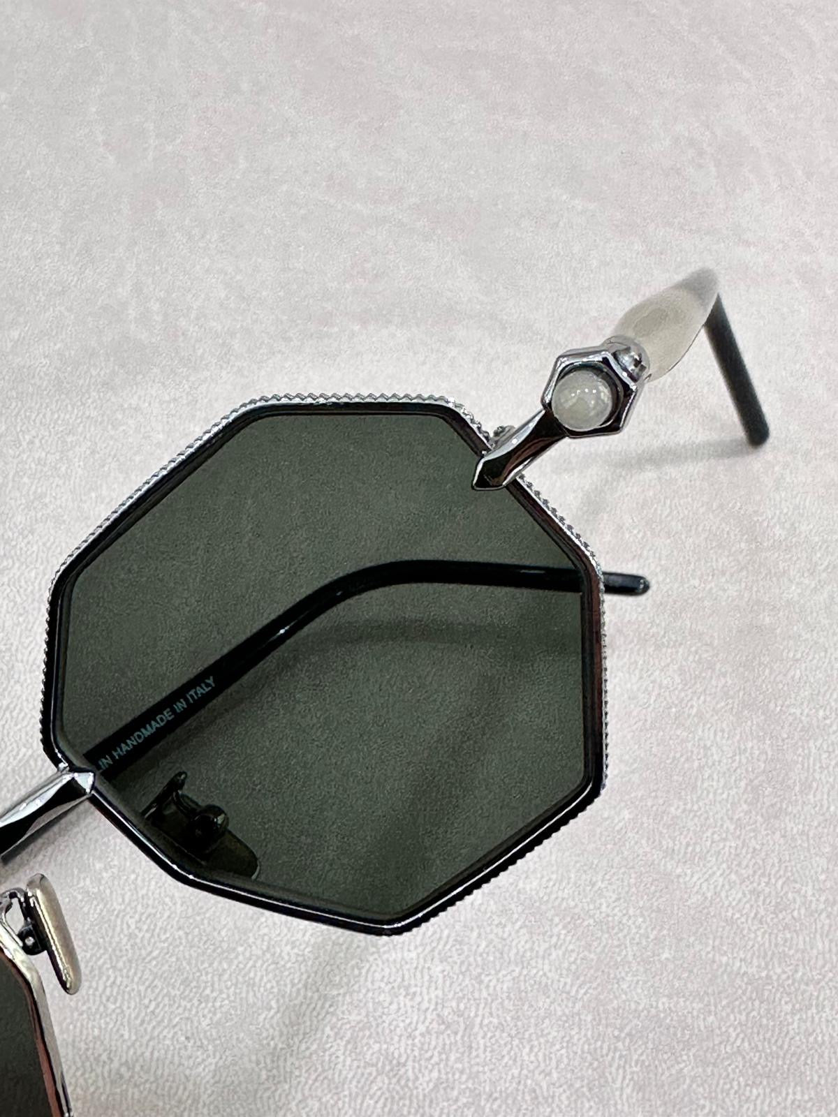 Kuboraum Berlin Maske P74 - 50/20 -  BAR Black Matte Artichoke