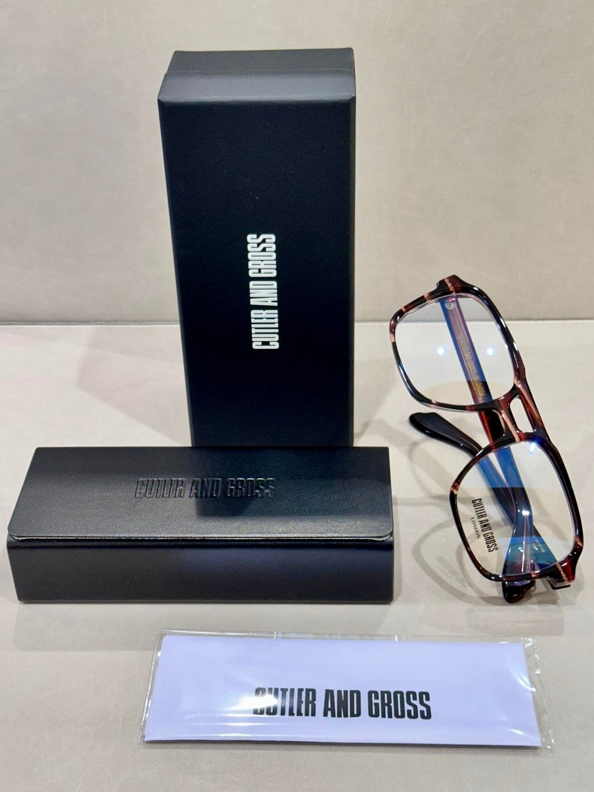 Cutler And Gross 1394 - 55/19 - 14