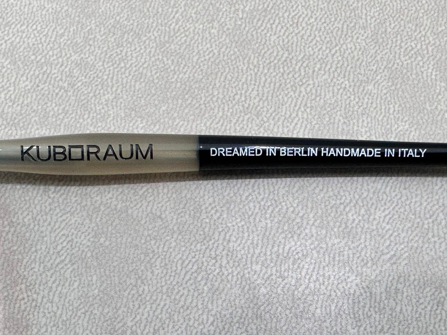 Kuboraum Berlin Maske P74 - 50/20 -  BAR Black Matte Artichoke