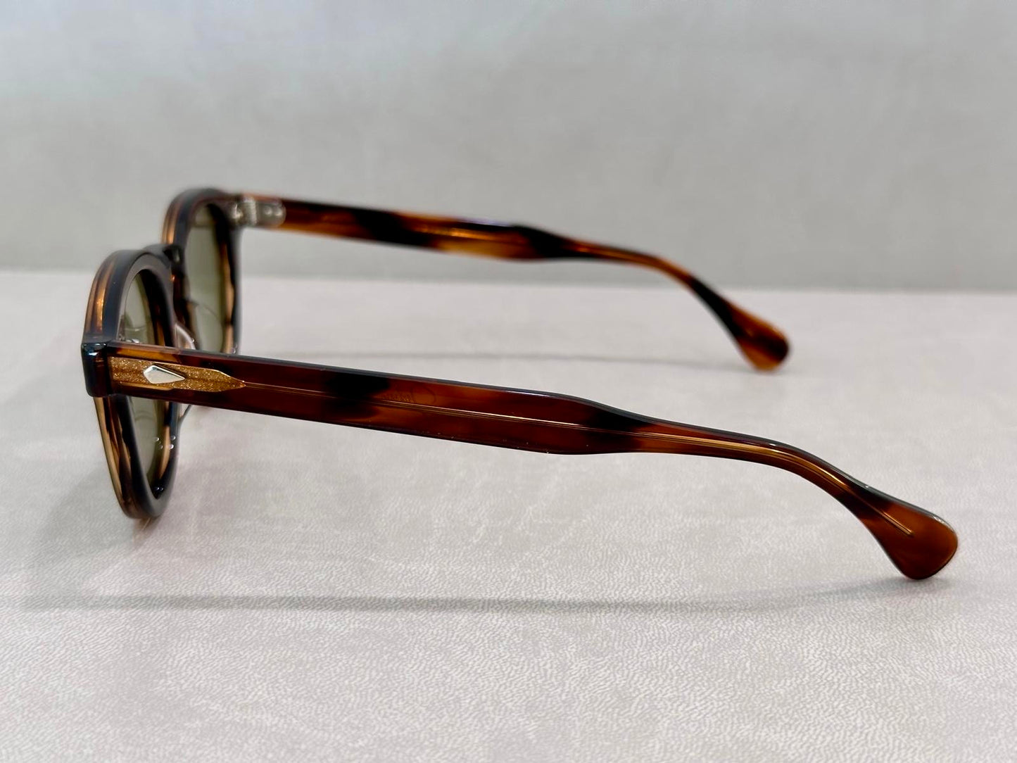 Julius Tart Optical AR - PL-103M
- 48/24 - DMR/Demi Amber
