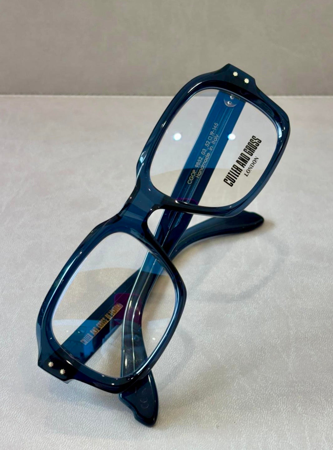 Cutler And Gross 9852 - 52/19 - 03