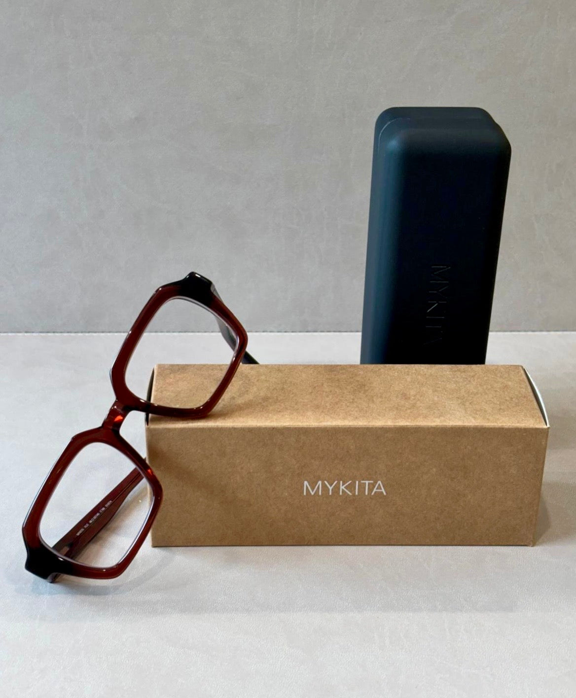 Mykita Acetate Bold RUE
- 48/23 - 788 Pine Honey