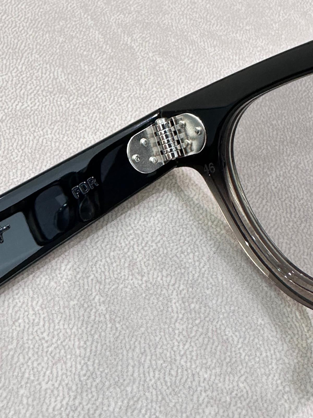 Julius Tart Optical FDR - PL-106Bb - 46/24 - DBF/Dark Black Fade