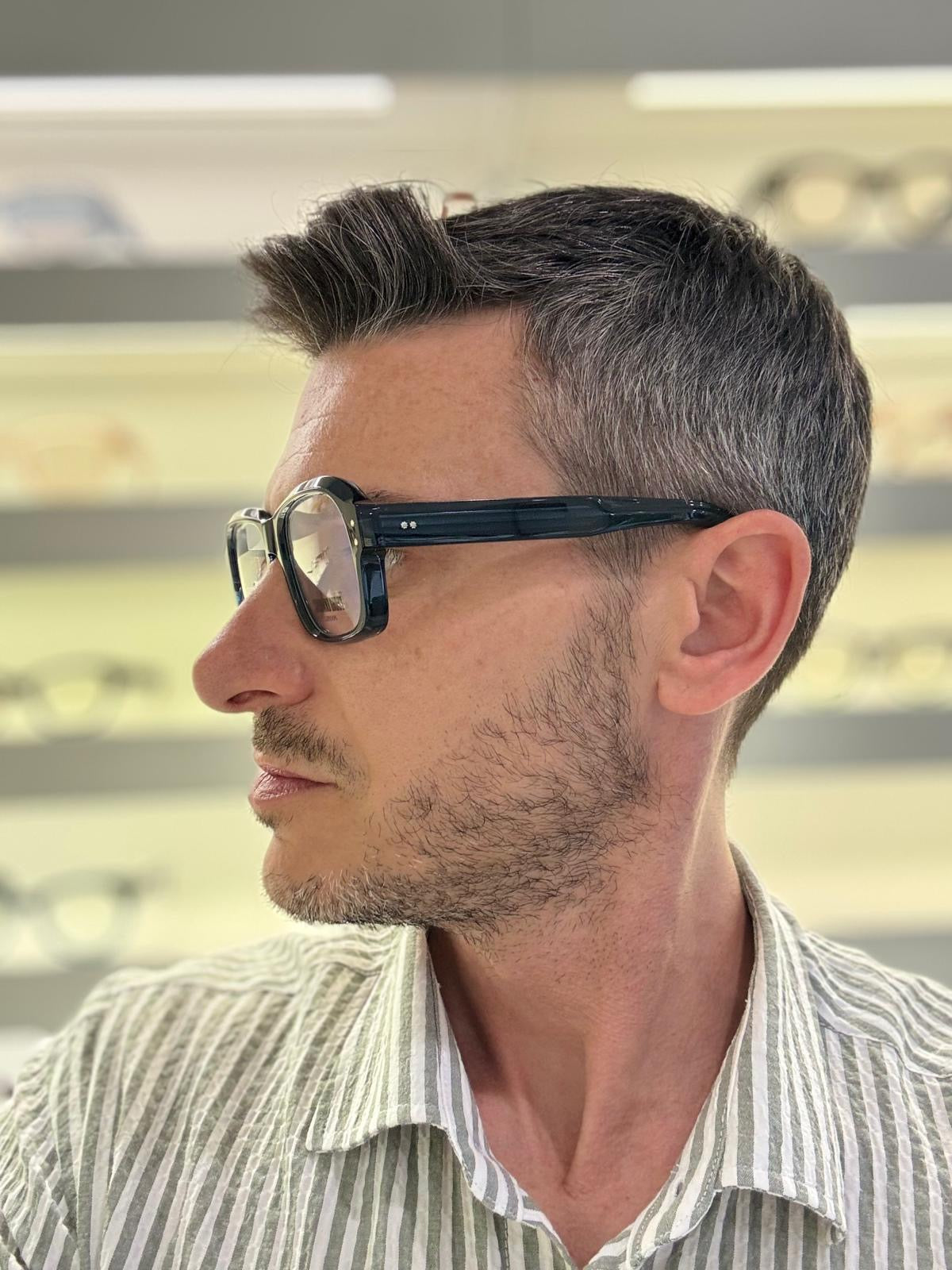 Cutler And Gross 9852 - 52/19 - 03