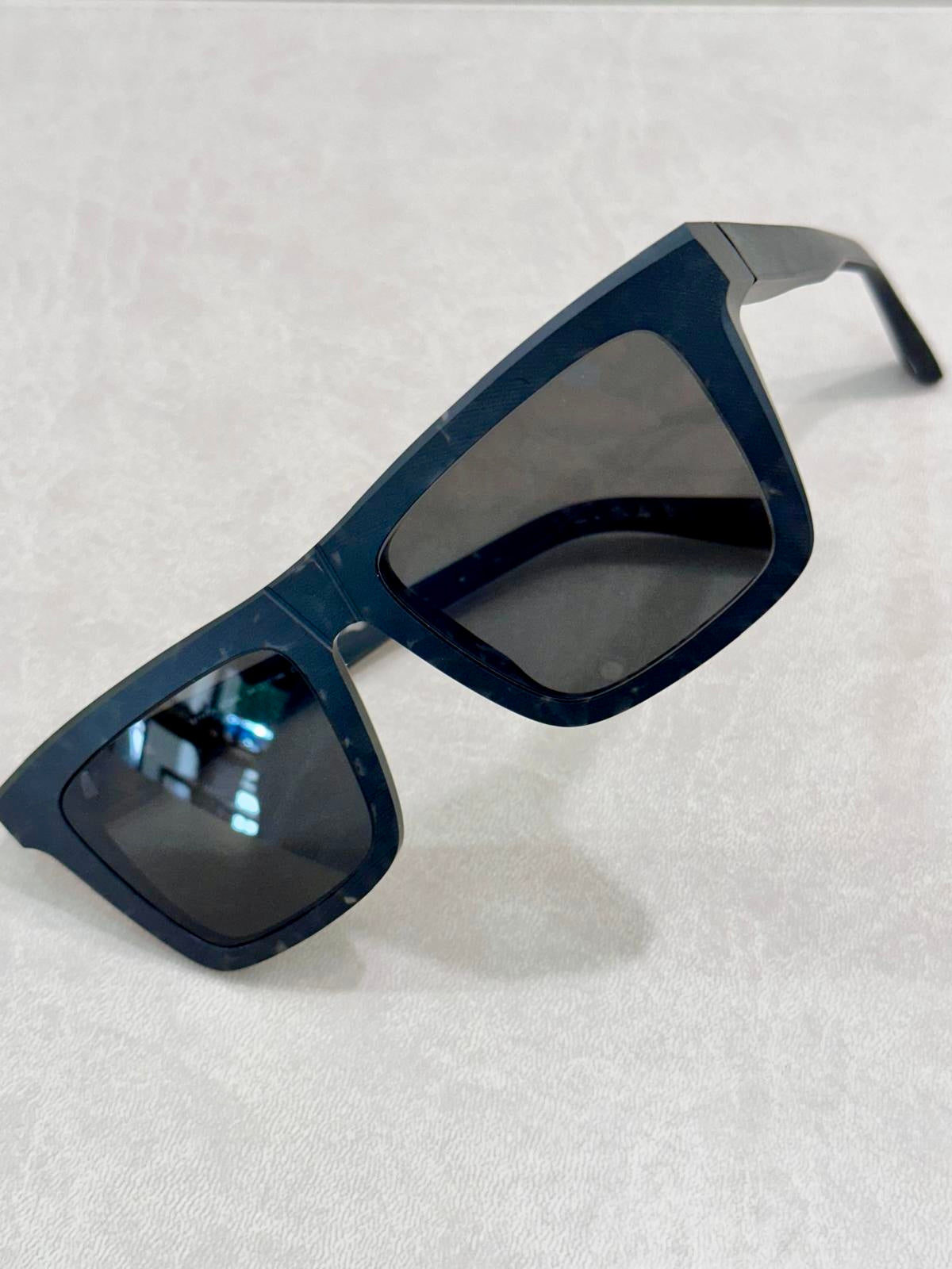 Mykita Acetate Bold LOME - 54/17 - 801 Chilled Raw Black Havana