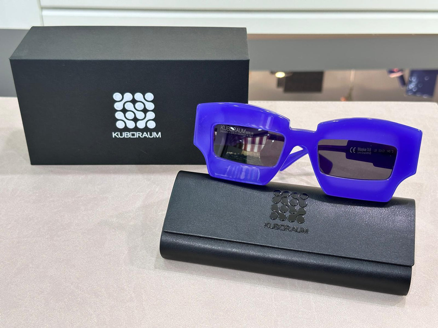 Kuboraum Berlin Maske X6 - 53/21 - LB