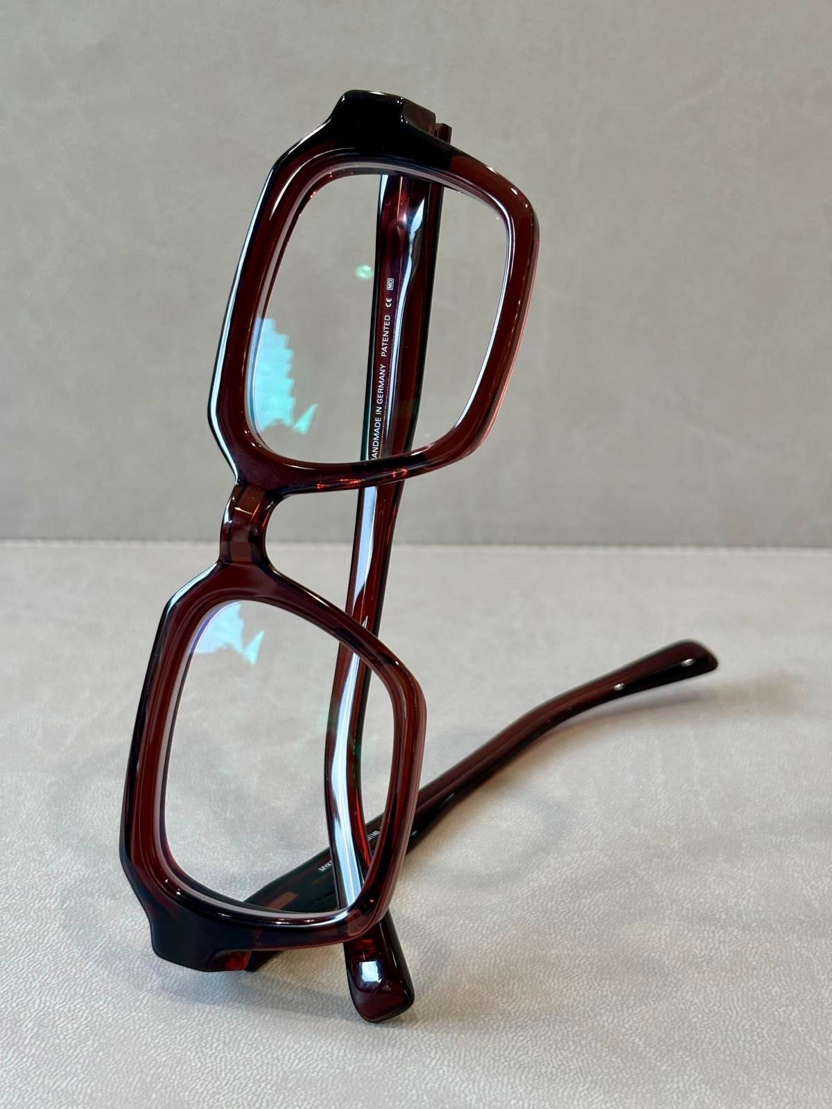 Mykita Acetate Bold RUE
- 48/23 - 788 Pine Honey