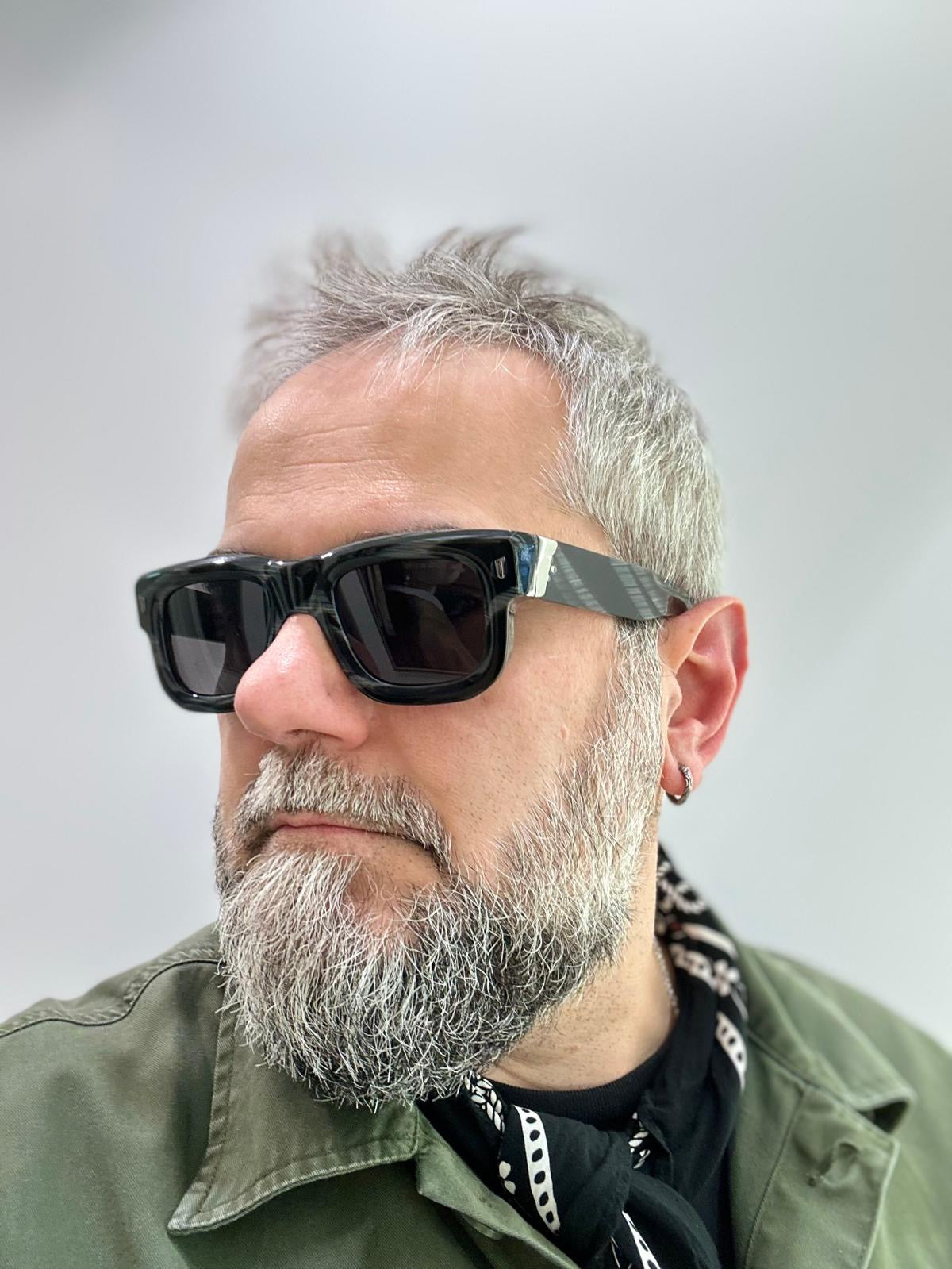 Cutler And Gross 1402 - 50/23 - T1 Obsius