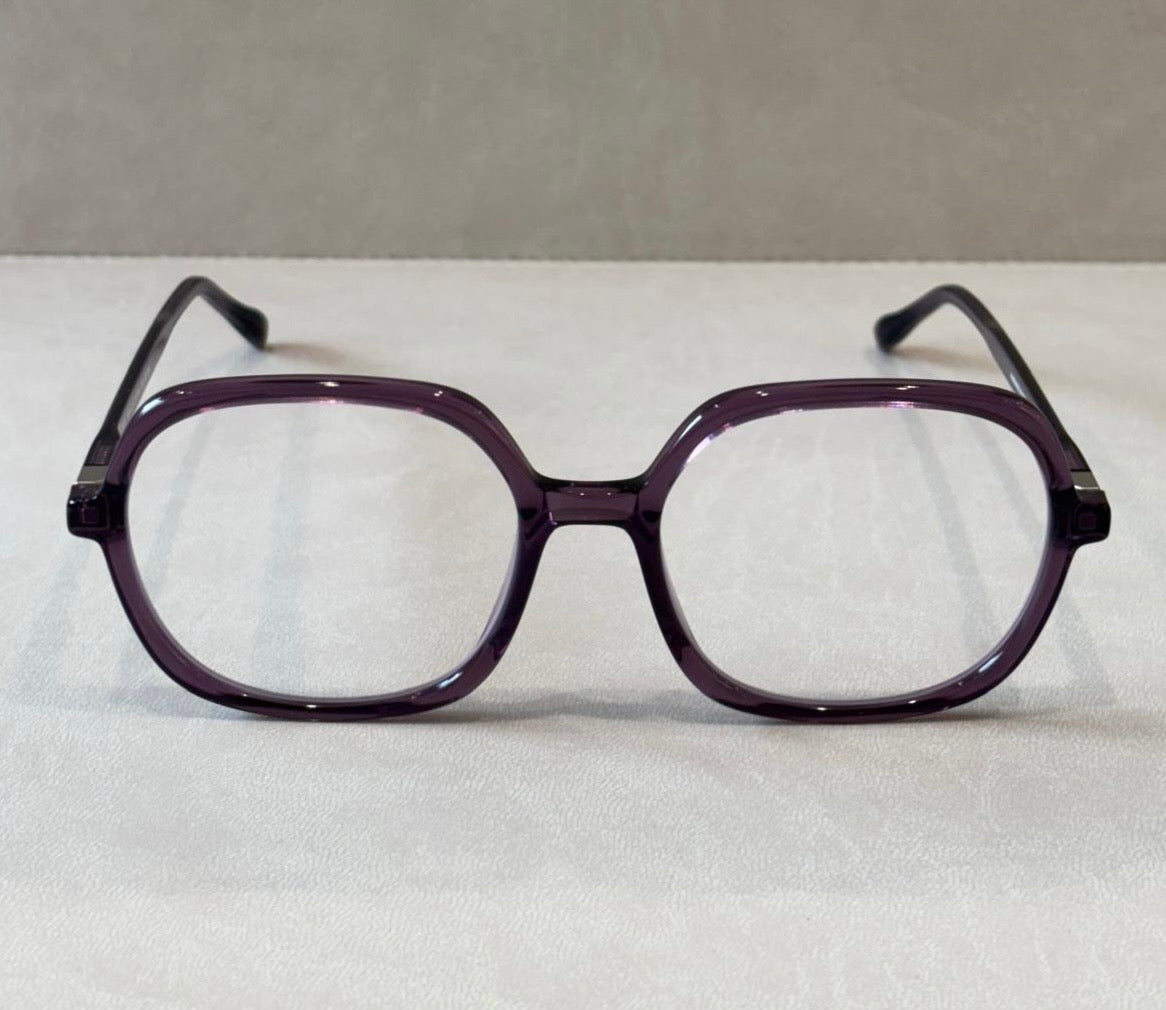 Mykita Acetate Grace FARAH
- 54/18 - 373 Sweet Grape Pearl