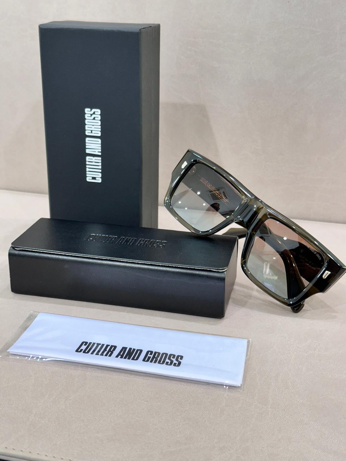 Cutler And Gross 1414 - 54/21 - 03