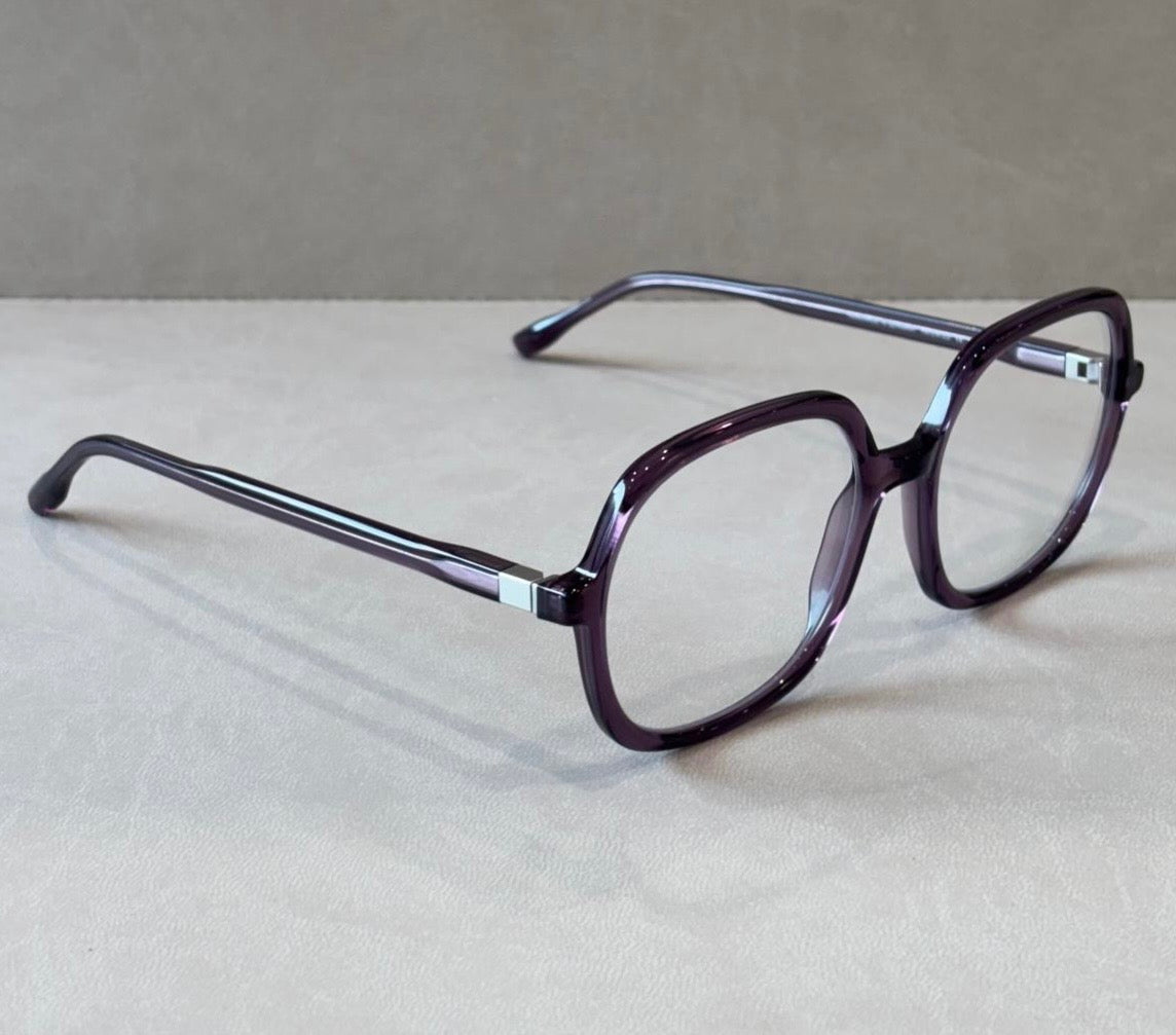 Mykita Acetate Grace FARAH
- 54/18 - 373 Sweet Grape Pearl